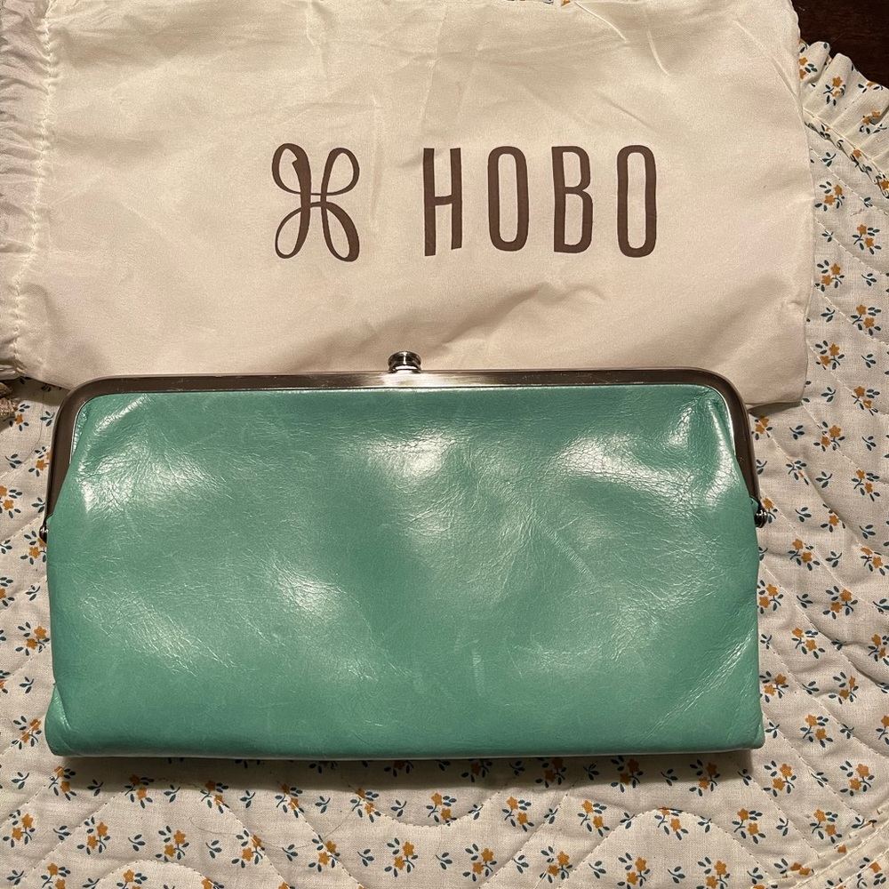 Hobo Lauren Clutch Wallet Green